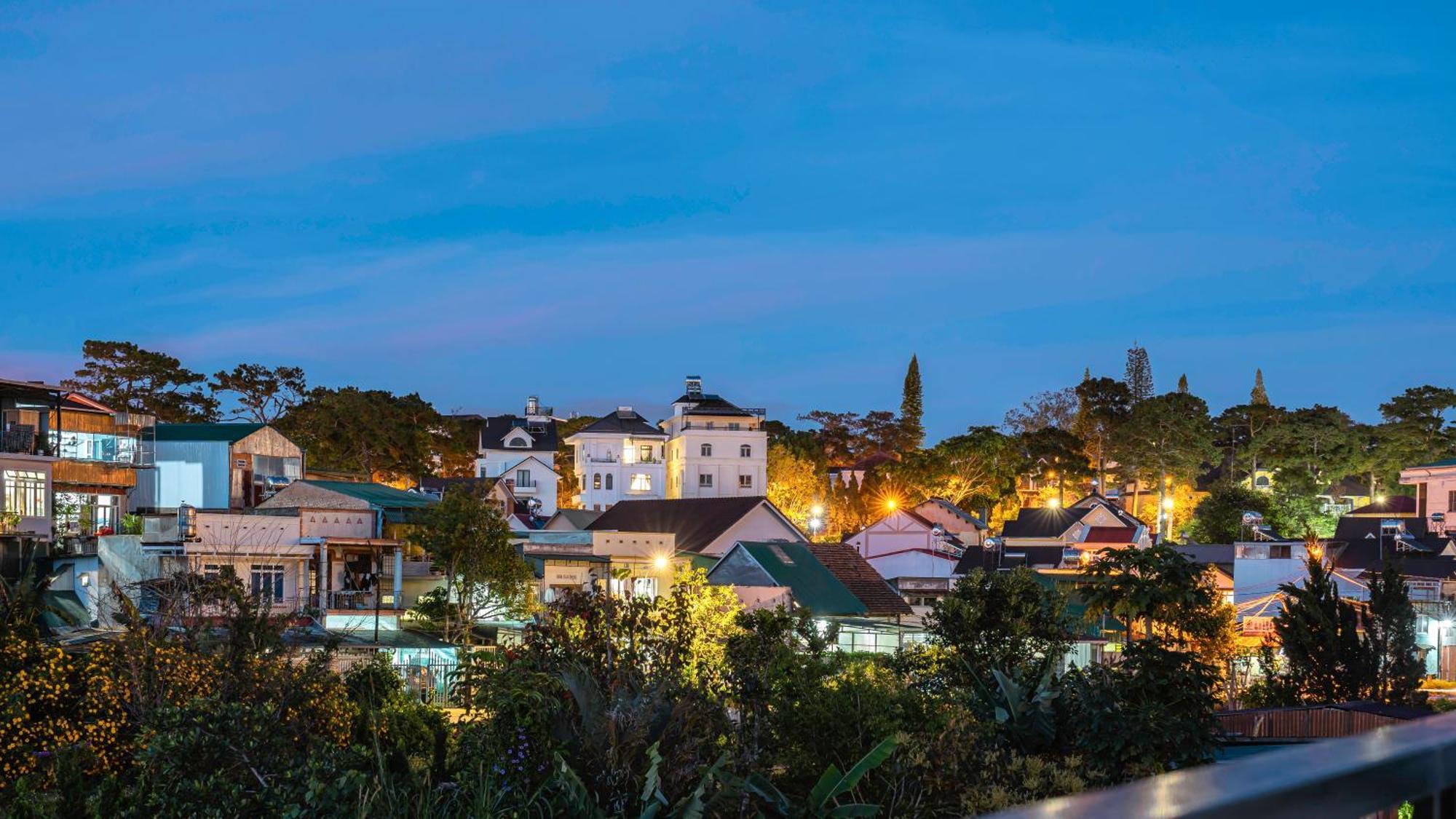Nhat Minh Hotel Dalat エクステリア 写真