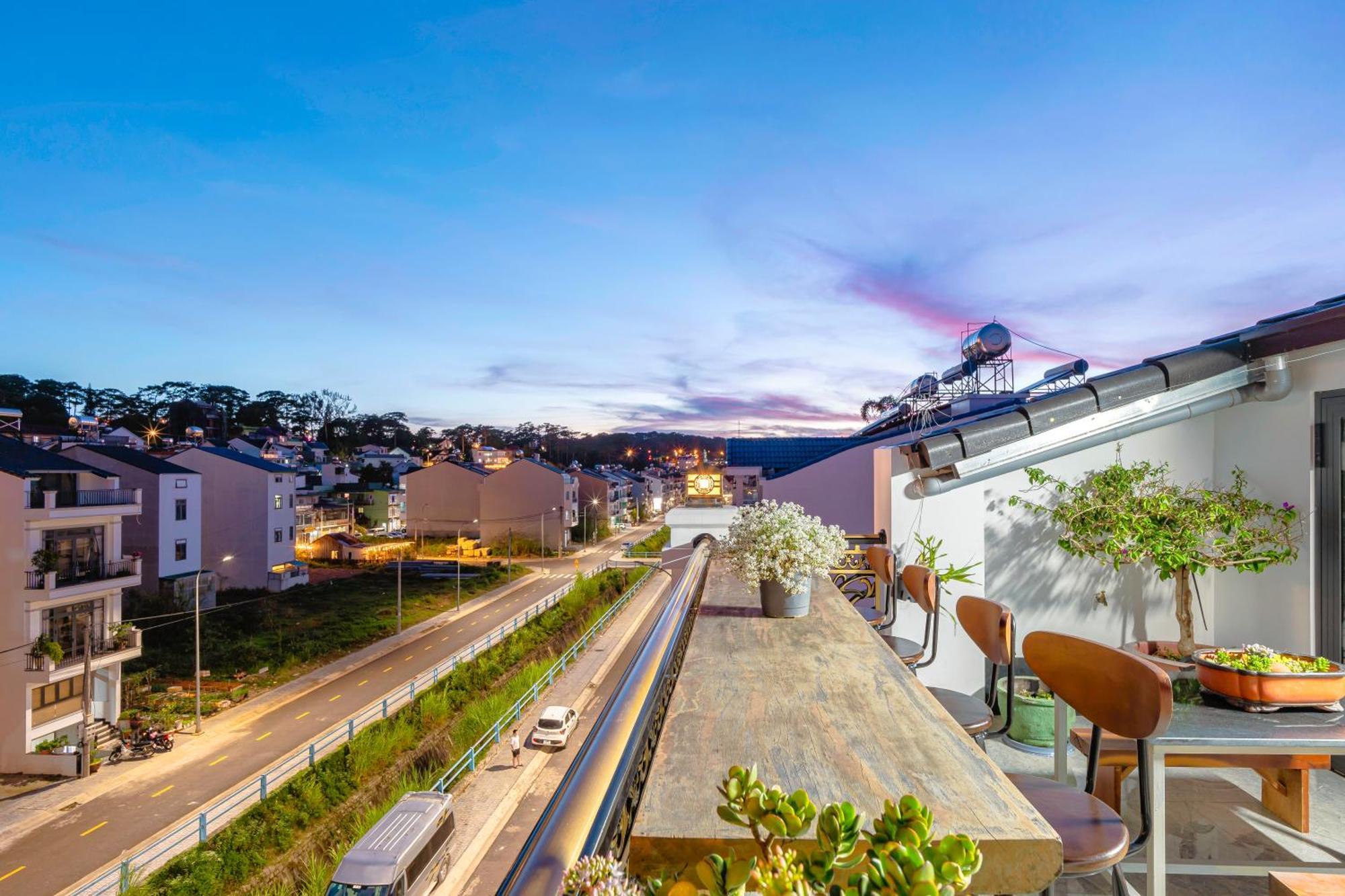 Nhat Minh Hotel Dalat エクステリア 写真